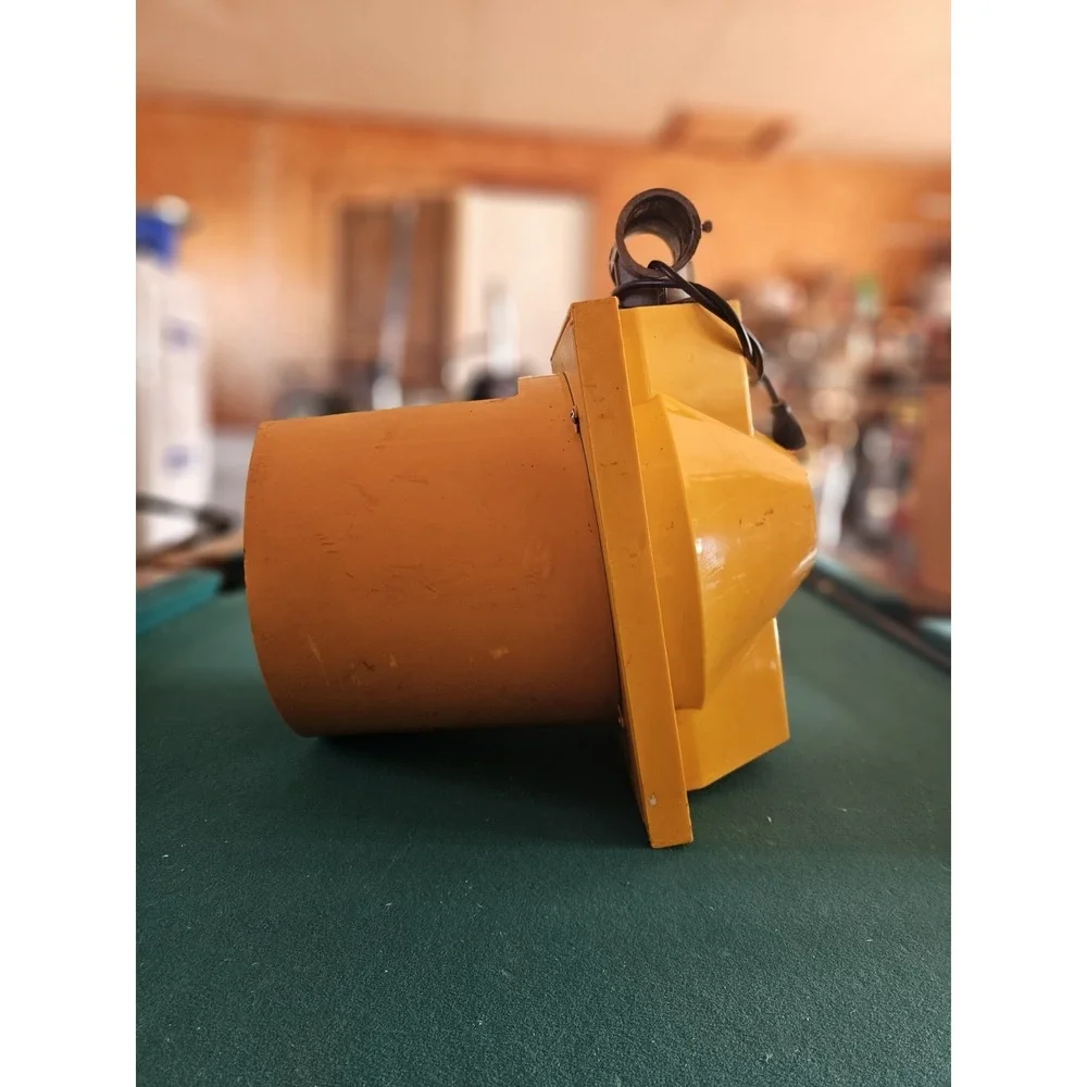Durasig Yellow Traffic Signal Light - Mancave Decor
